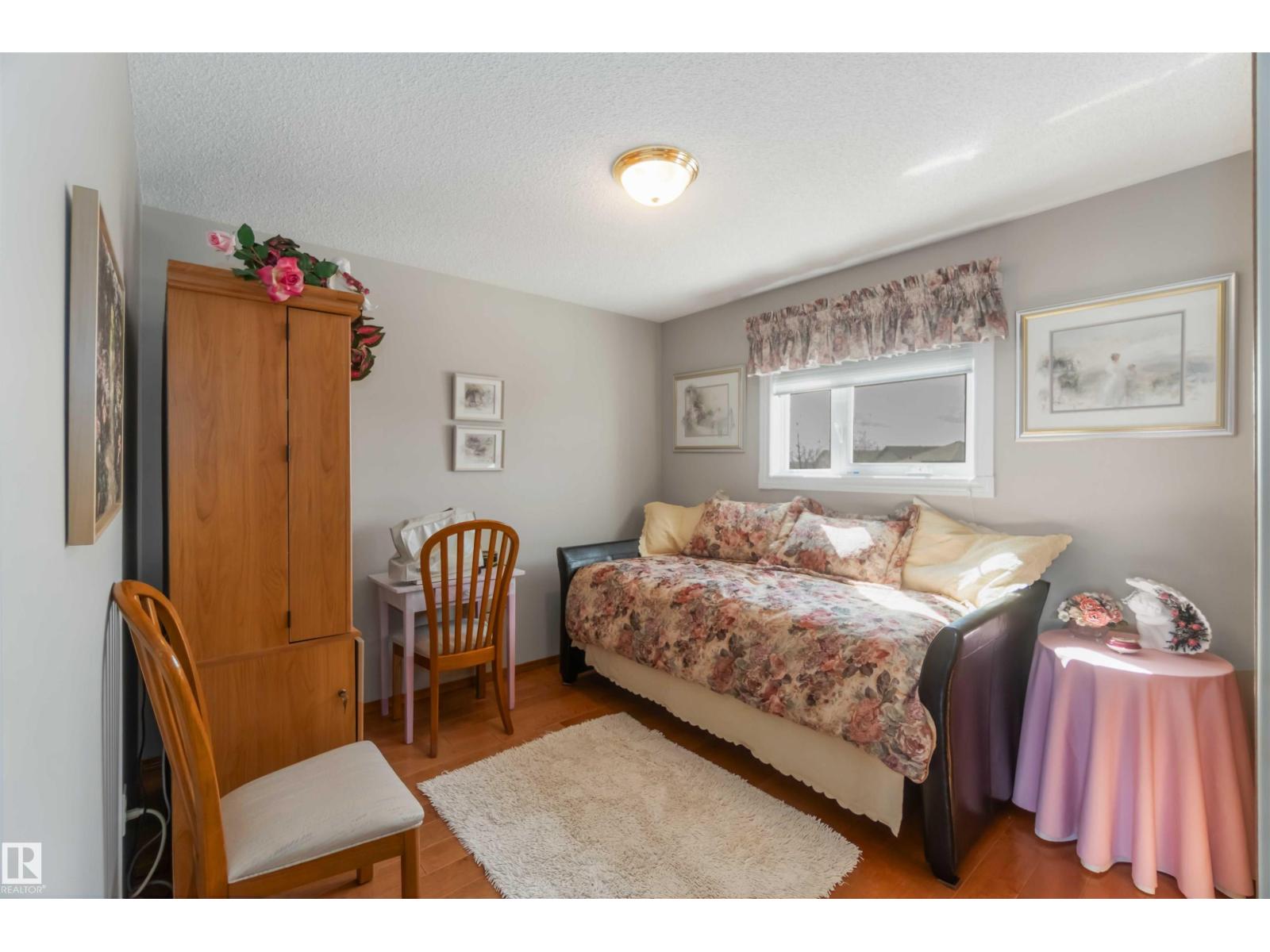 17224 83 ST NW - 22