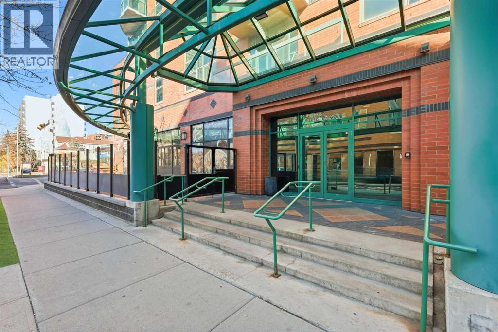 #602 836 15 Avenue SW - 31