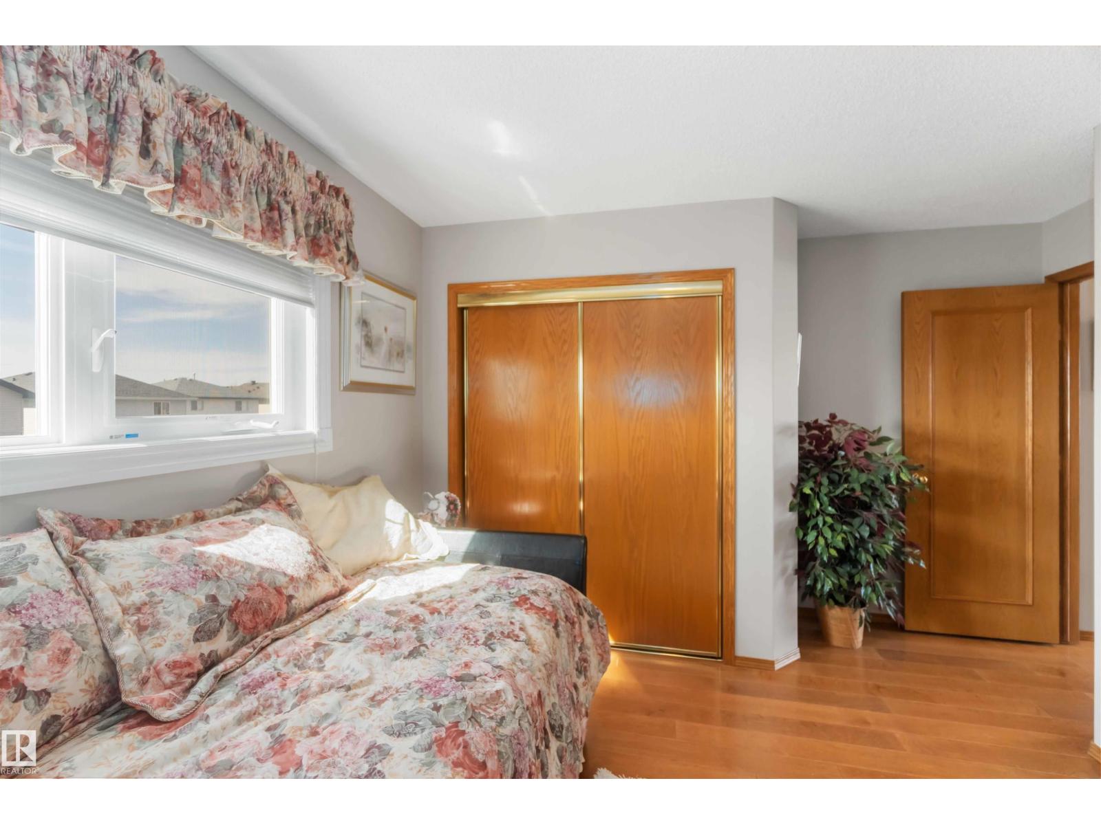 17224 83 ST NW - 21