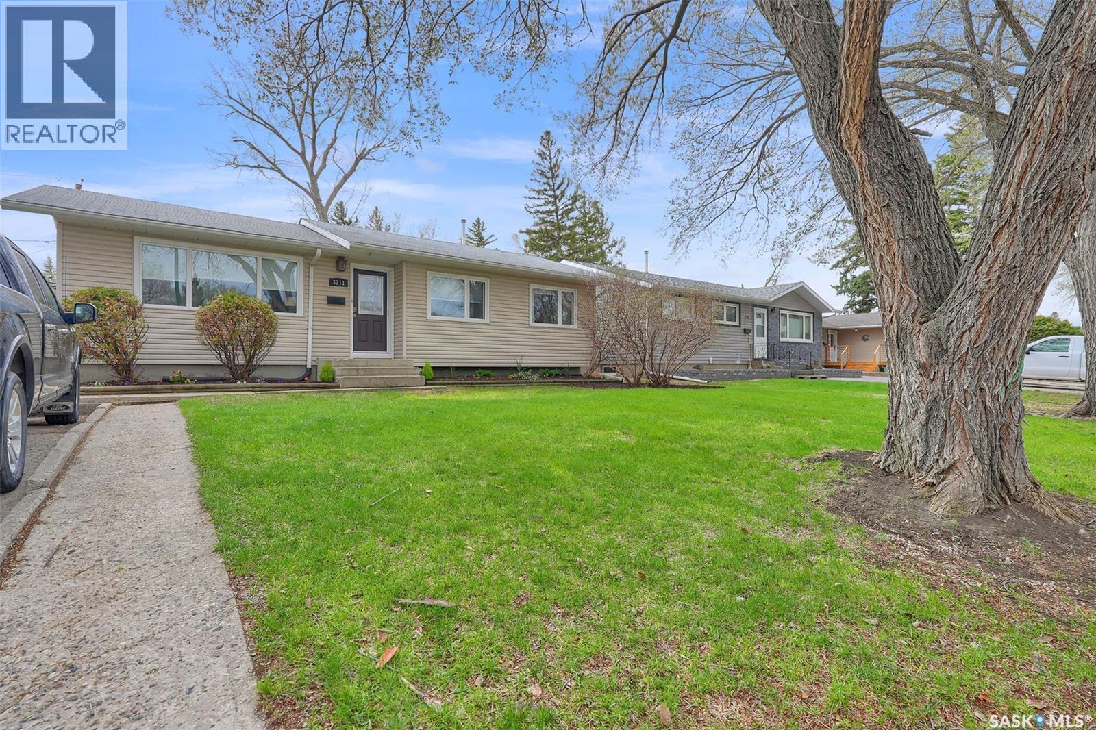 3211 29TH AVENUE - 4