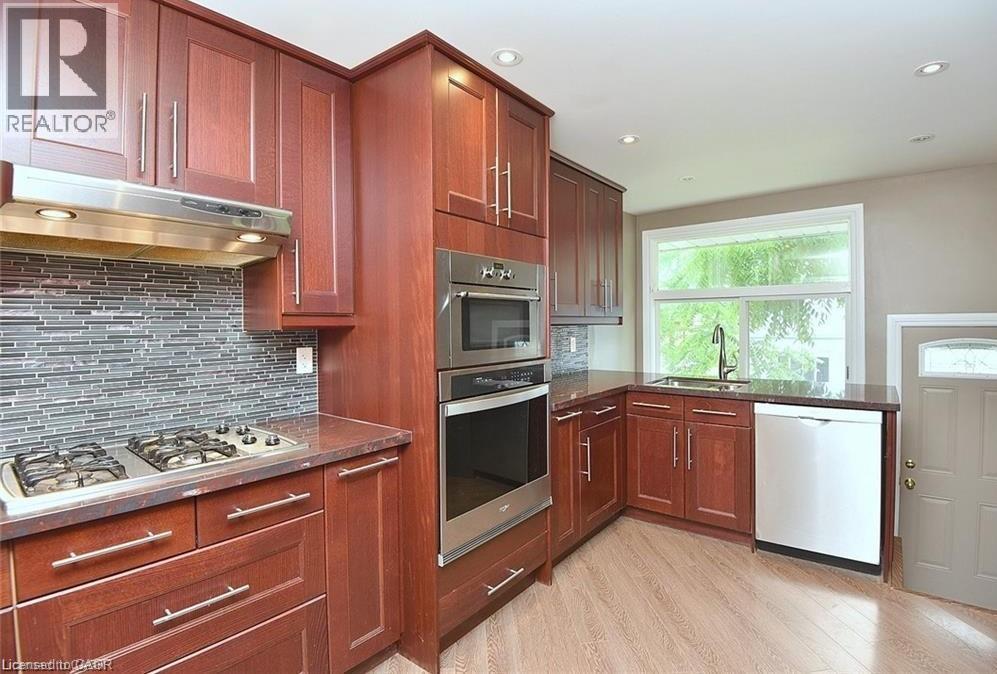 238 FAIRRIDGE Road, Hamilton, Ontario, L8K5M4 — Photo 10