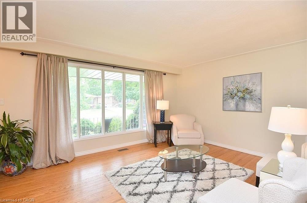 238 FAIRRIDGE Road, Hamilton, Ontario, L8K5M4 — Photo 8