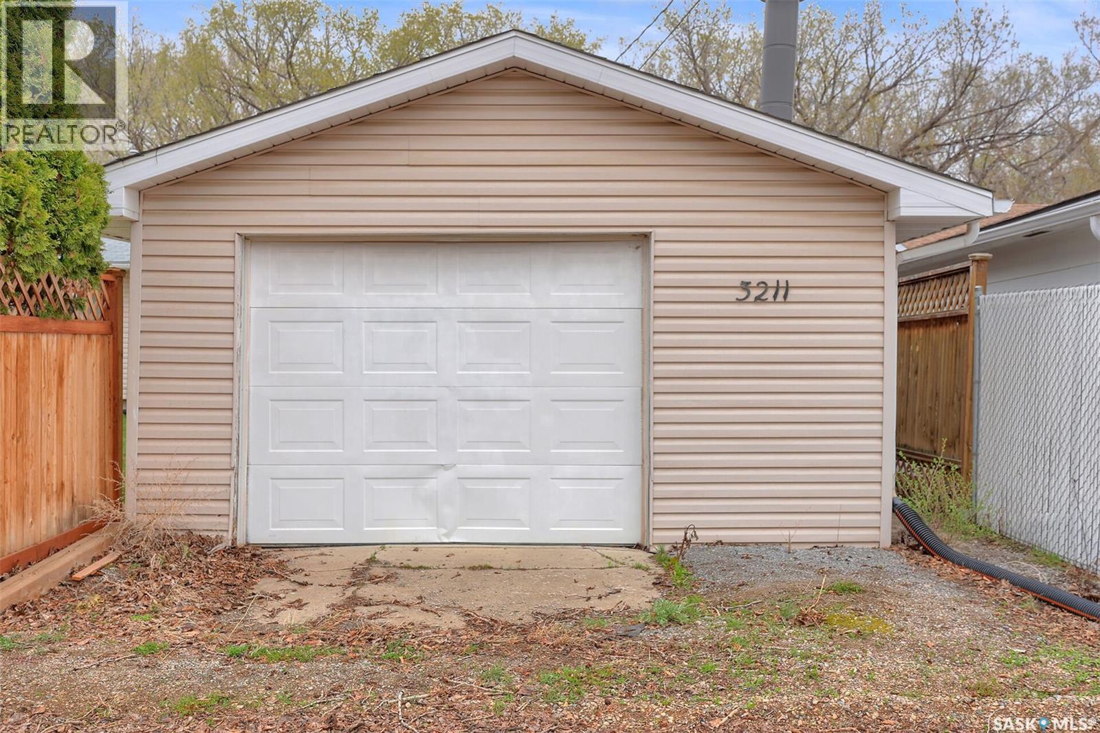 3211 29TH AVENUE - 31