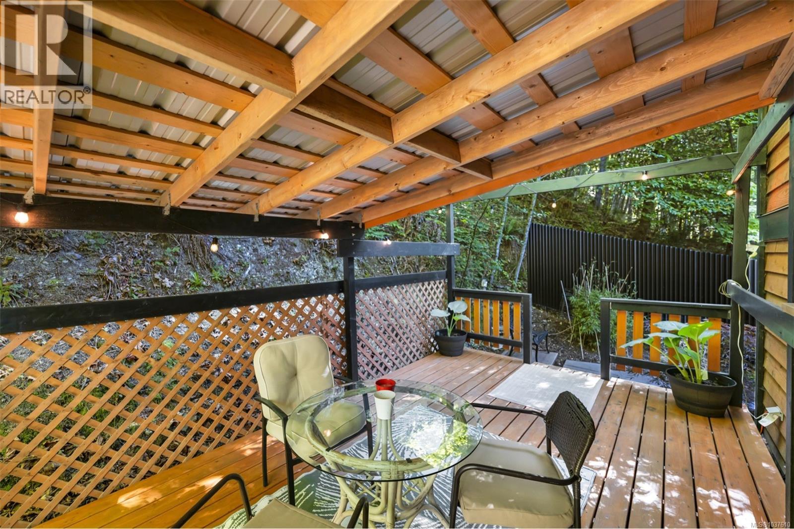 10379 Arbutus Rd - 47