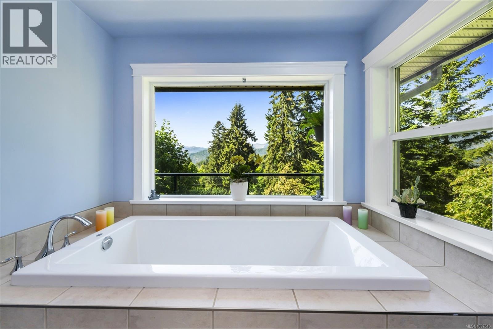 10379 Arbutus Rd, Youbou