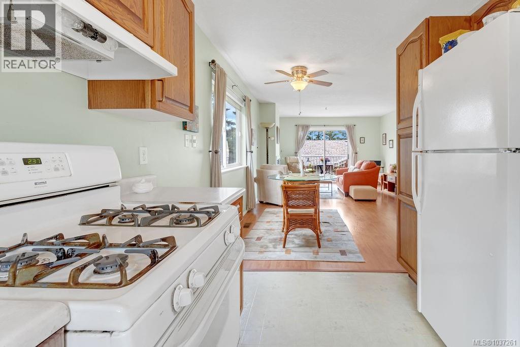 #3 1129A 2nd Ave - 23