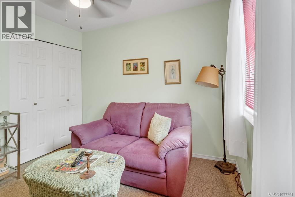 #3 1129A 2nd Ave - 34