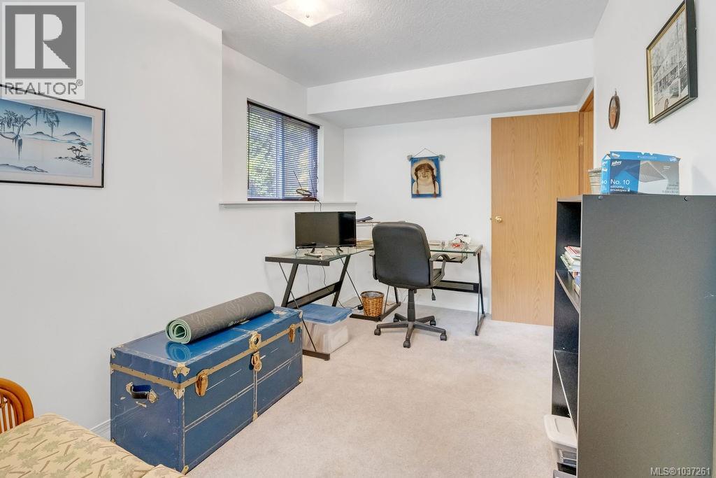 #3 1129A 2nd Ave - 39