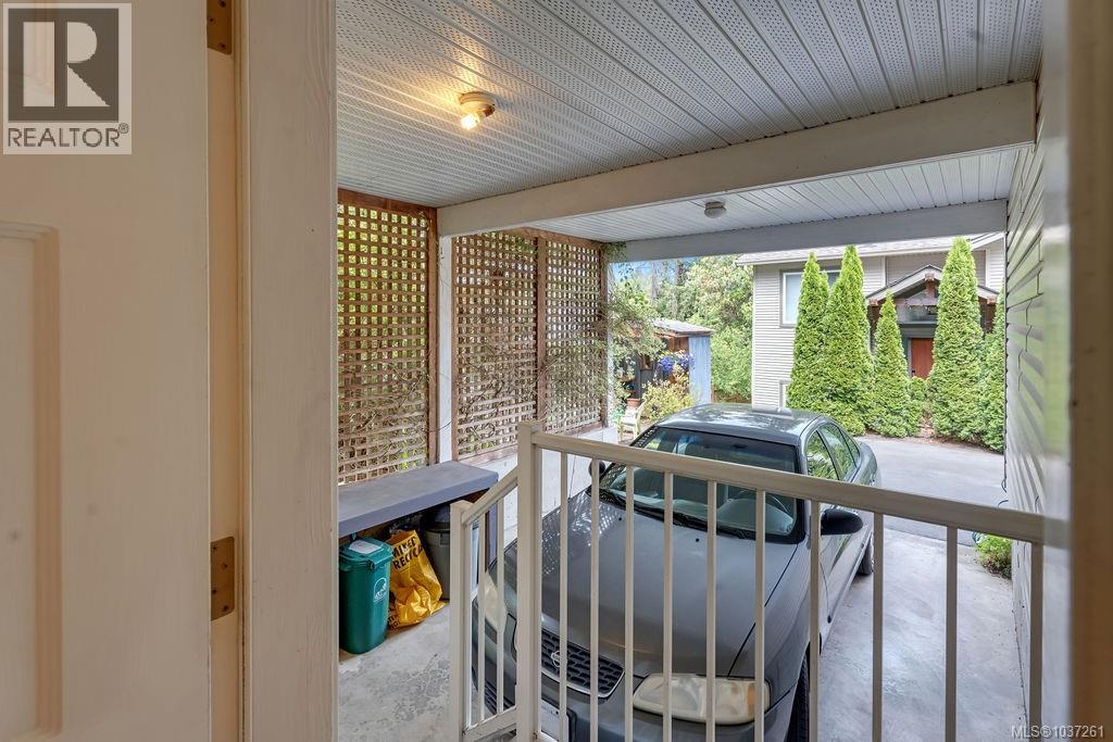 3 1129A 2nd Ave, Ladysmith