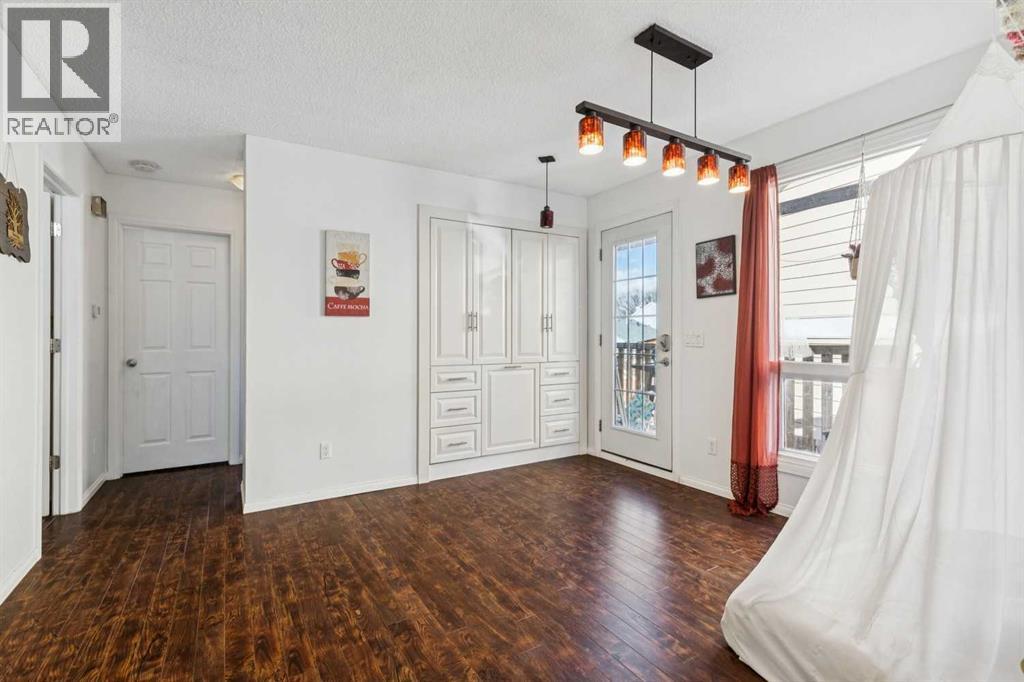 28 Templegreen Bay NE - 7