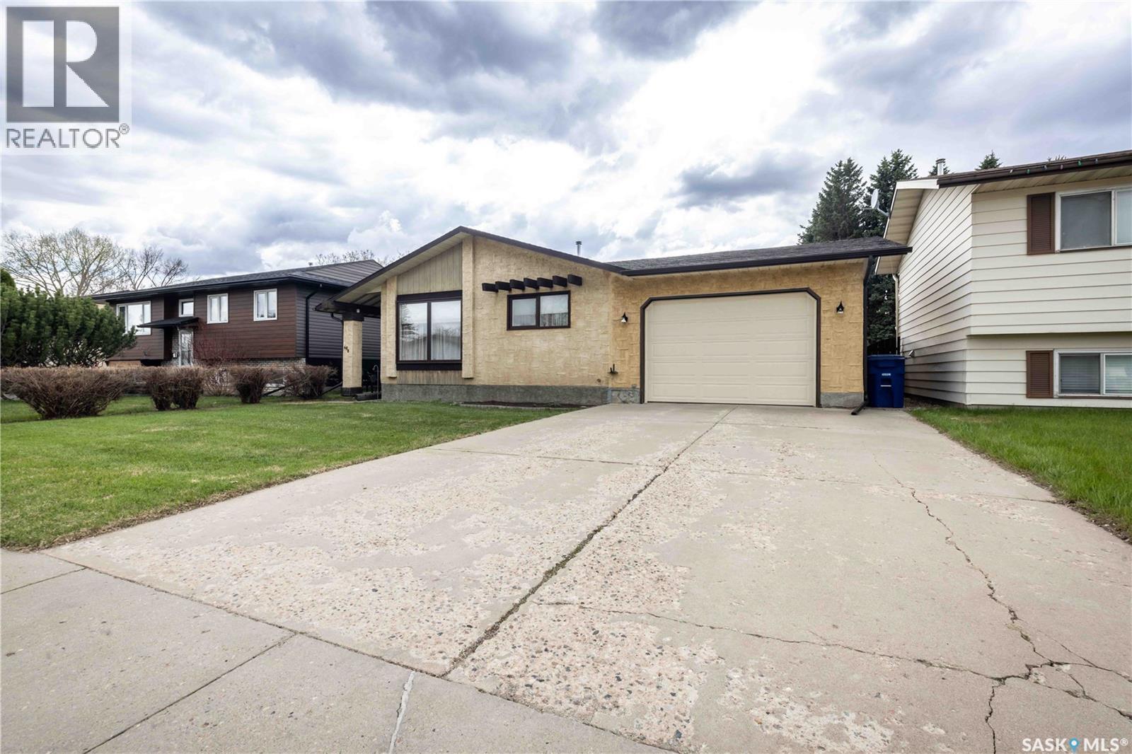 466 Smith CRESCENT - 32