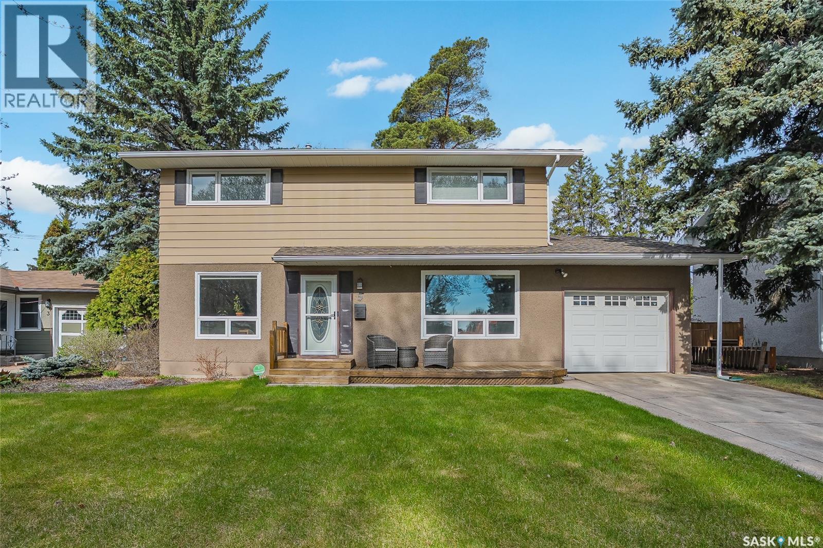 5 Leyden CRESCENT - 1