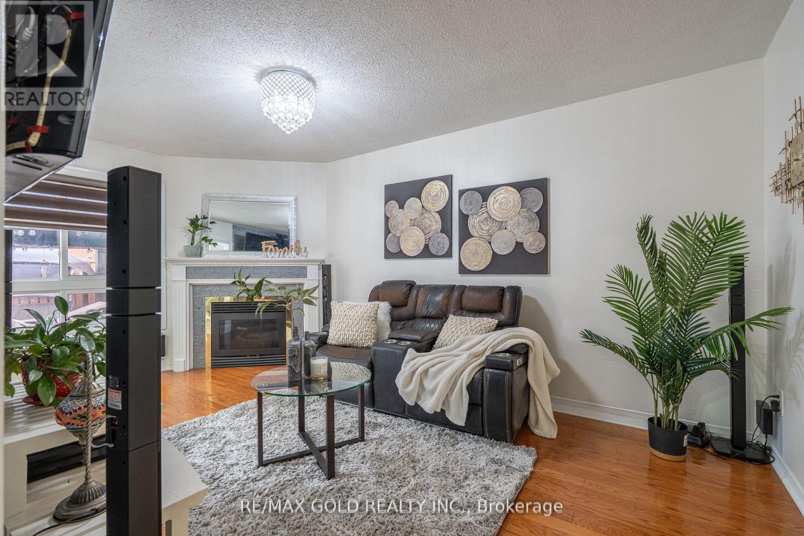 172 DESERT SAND DRIVE - 15
