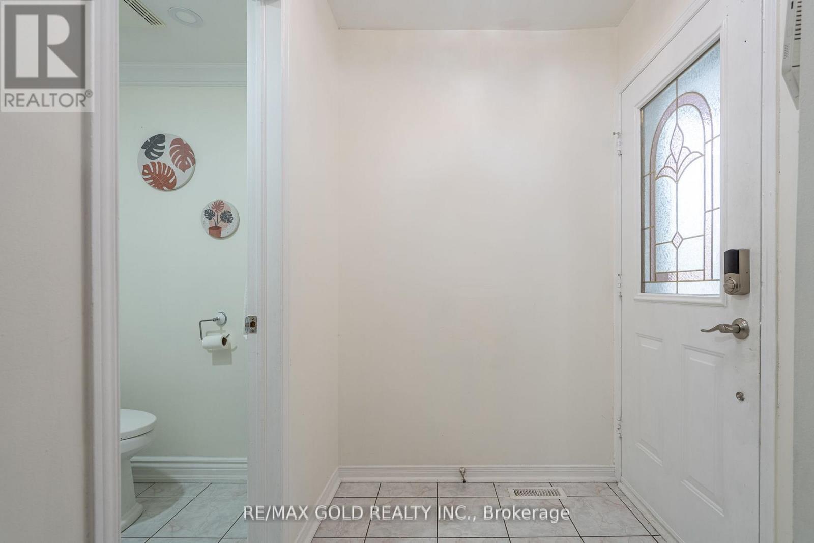 172 DESERT SAND DRIVE - 5