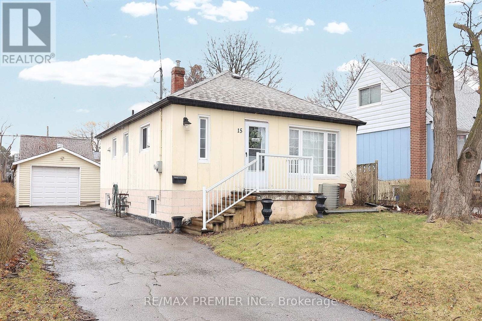 15 BONIFACE AVENUE - 1
