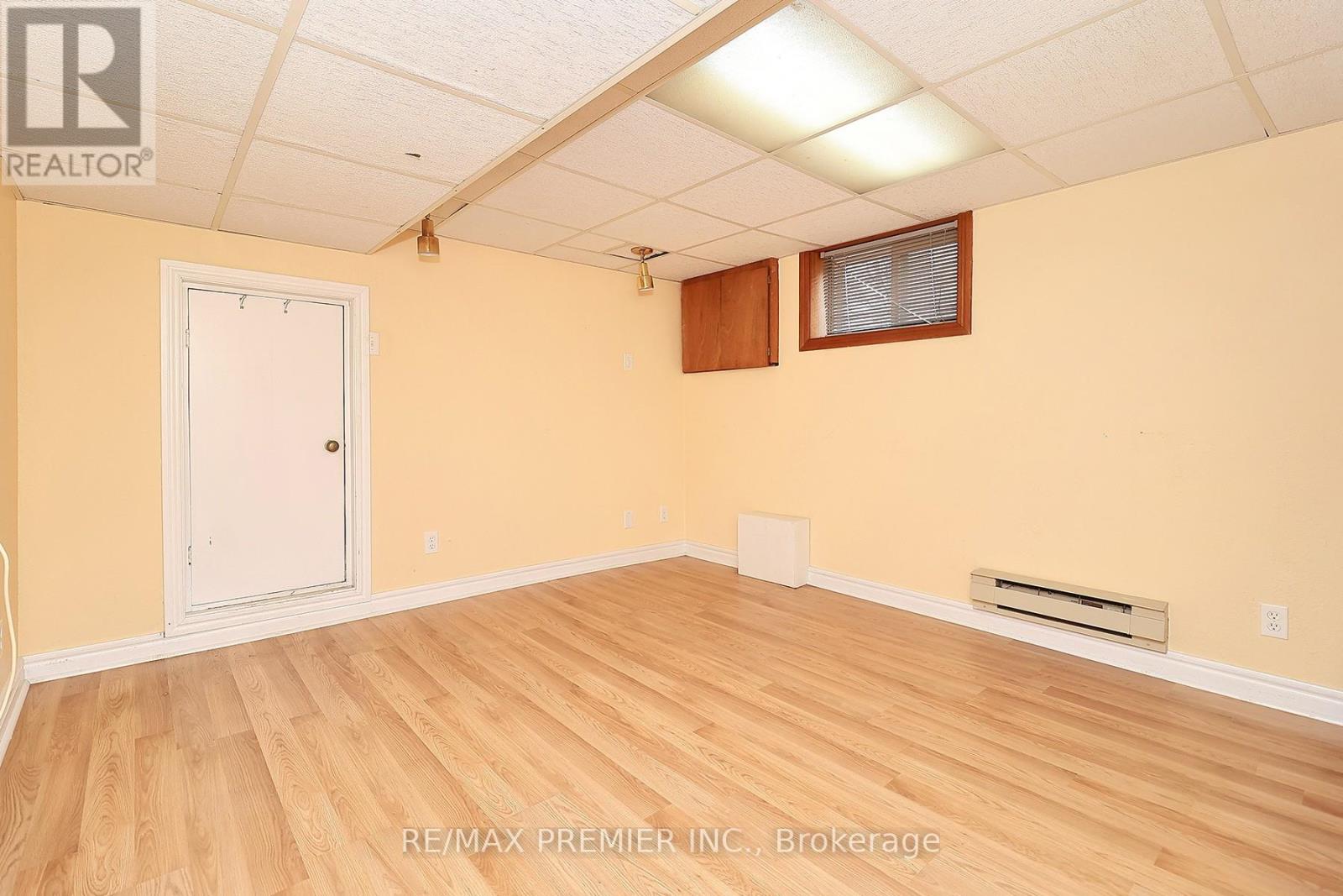 15 BONIFACE AVENUE - 15