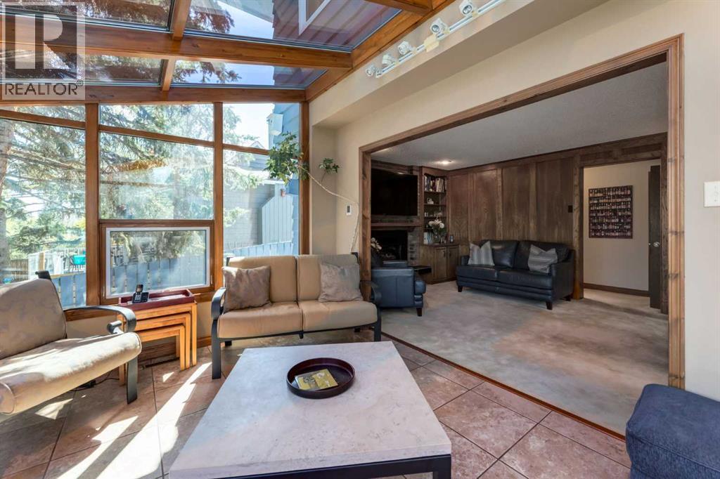 2724 Palliser Drive SW - 17