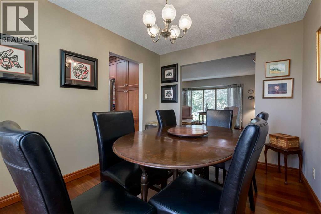 2724 Palliser Drive SW - 6