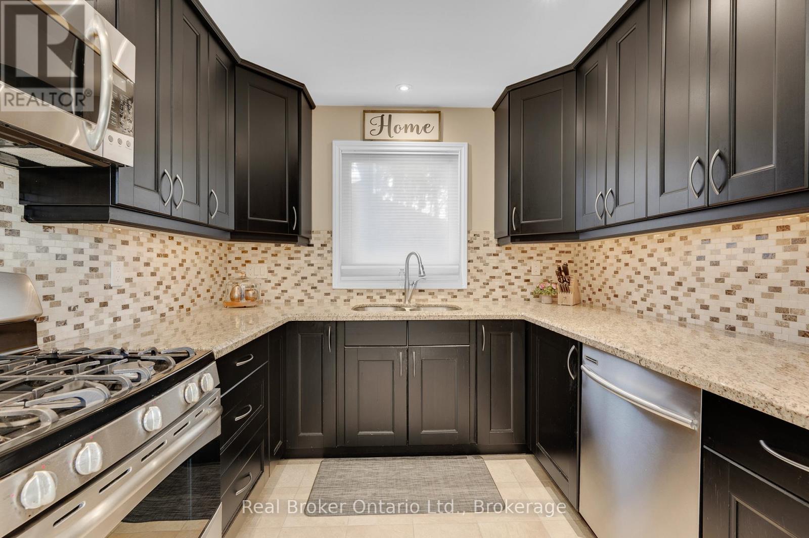 206 ATHENIA DRIVE - 16