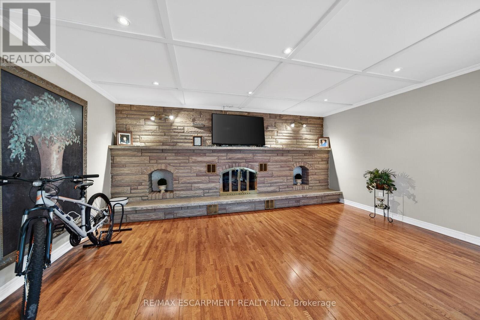 10 SKYE COURT - 14