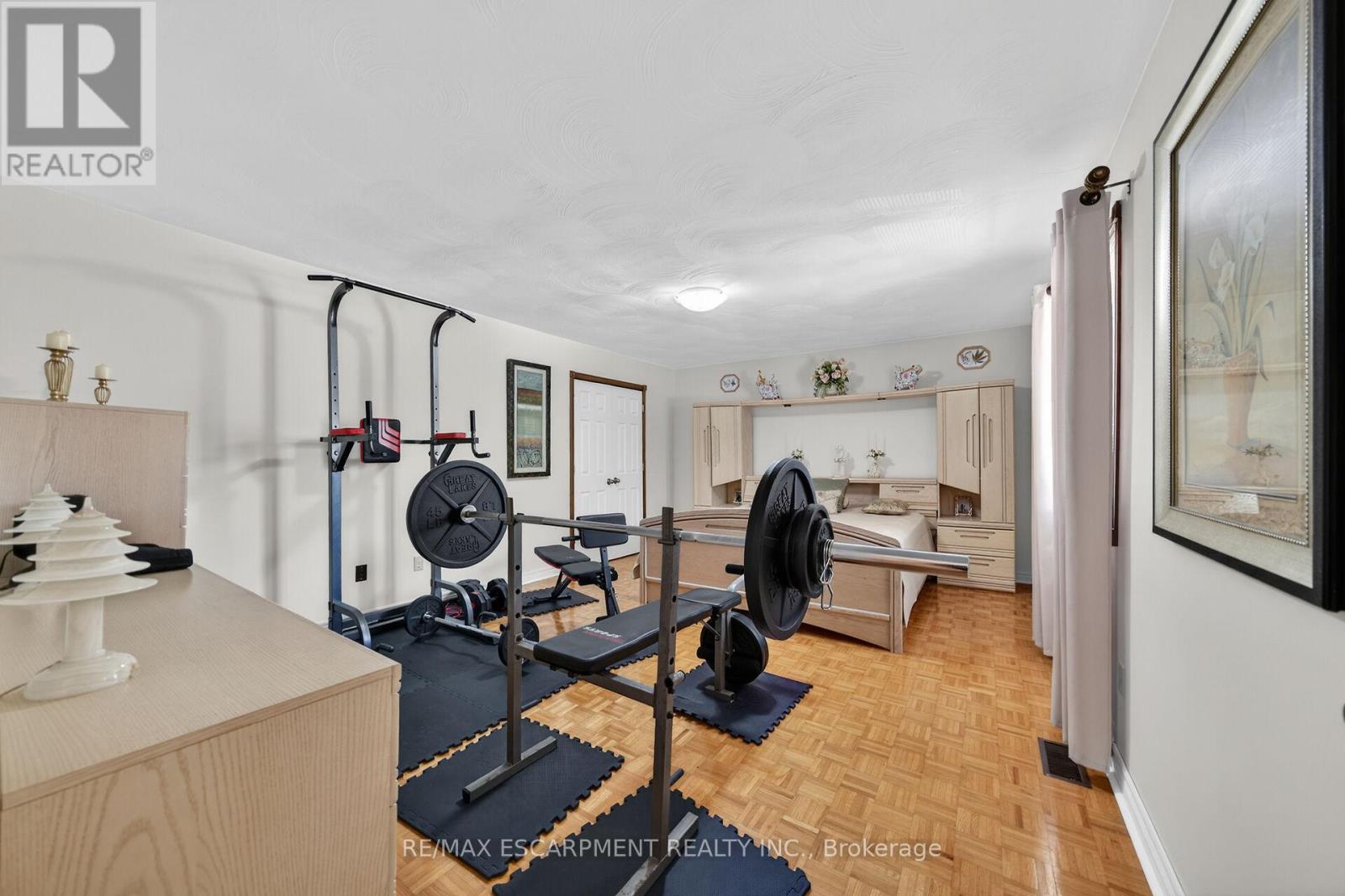 10 SKYE COURT - 20