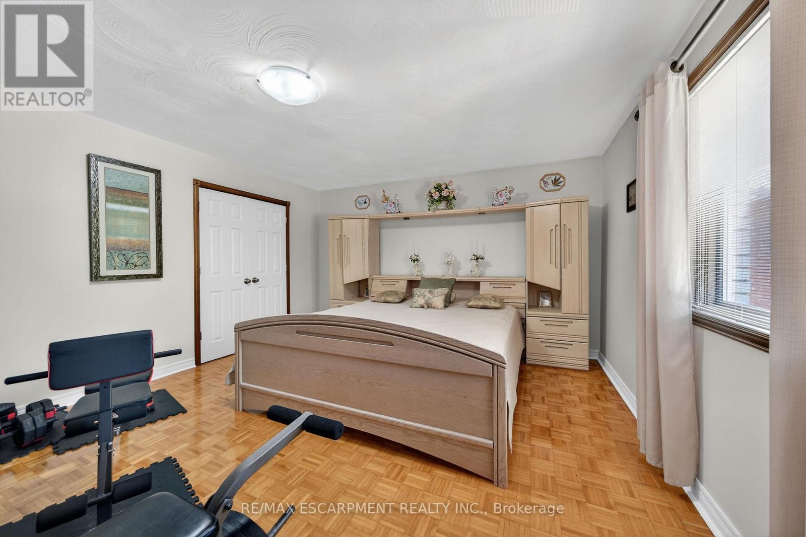 10 SKYE COURT - 21