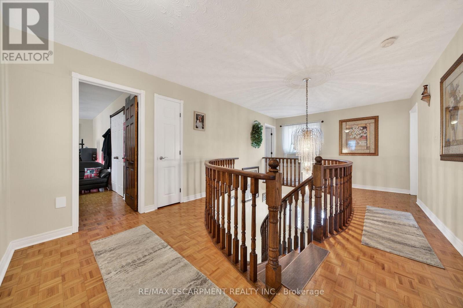 10 SKYE COURT - 23