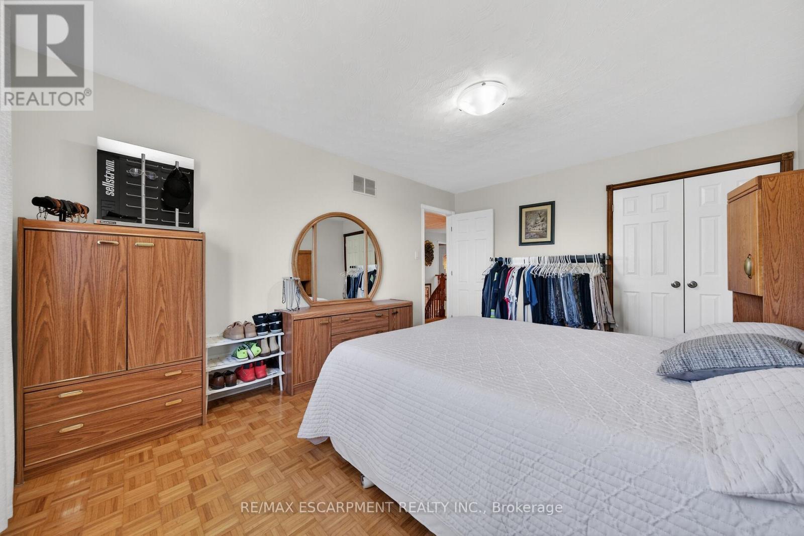 10 SKYE COURT - 27