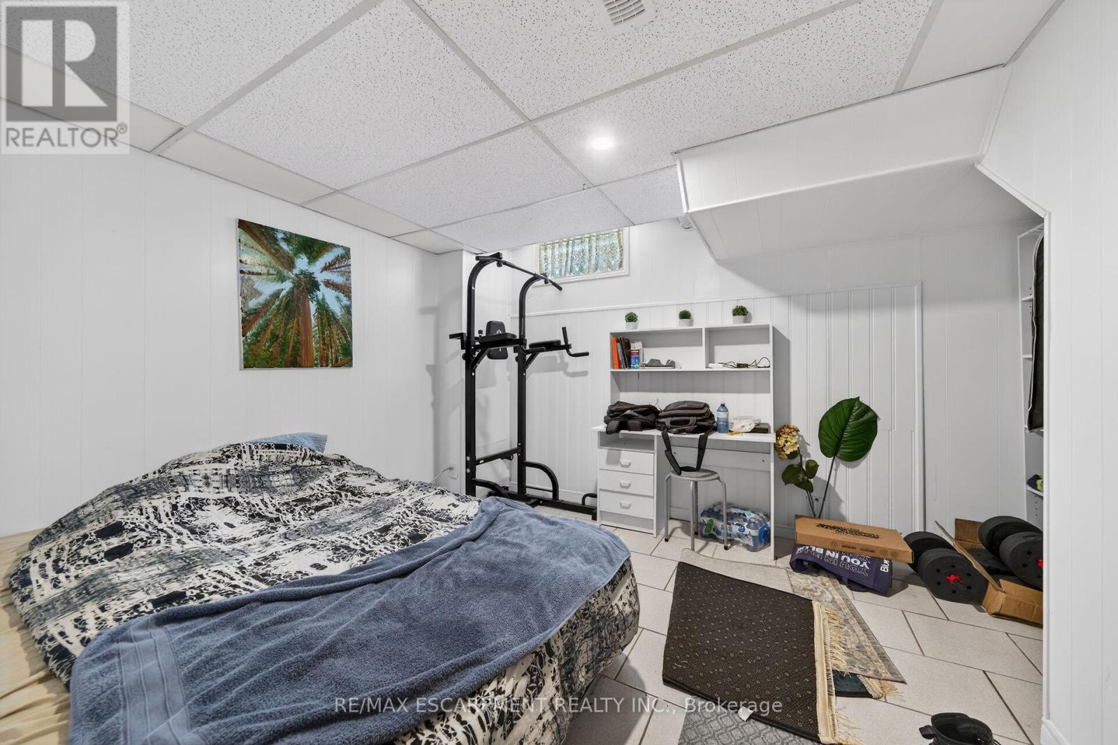 10 SKYE COURT - 40