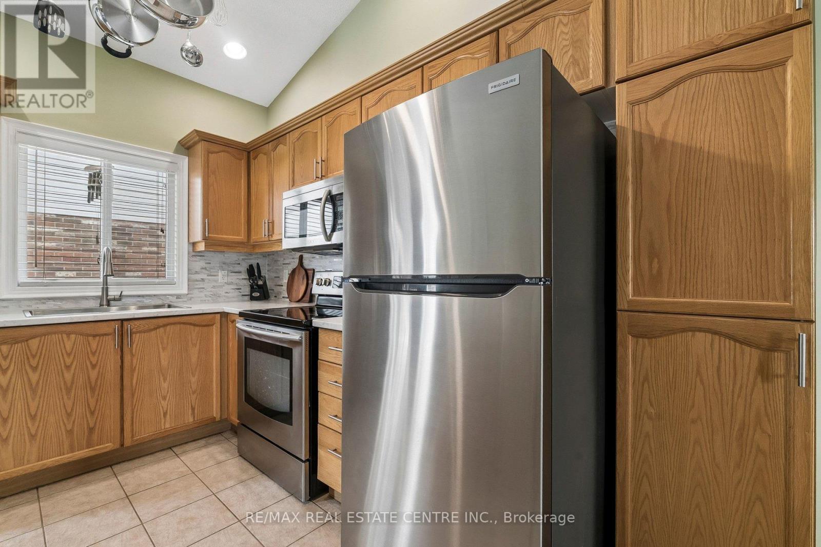 704 RUSSEL COURT - 15