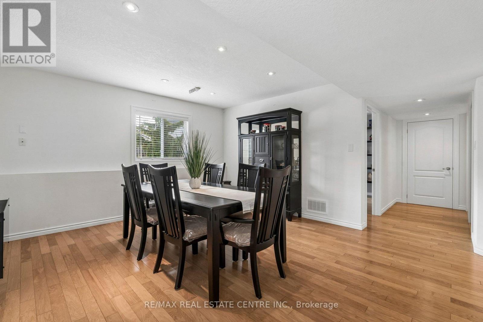 704 RUSSEL COURT - 37
