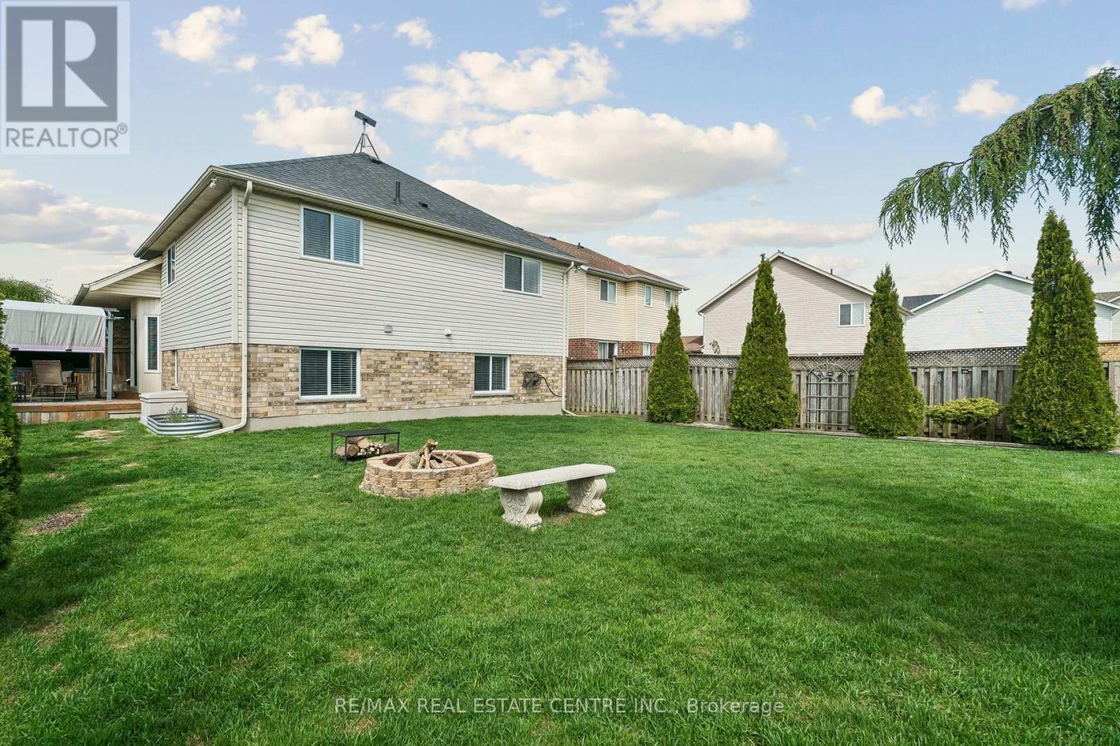704 RUSSEL COURT - 46