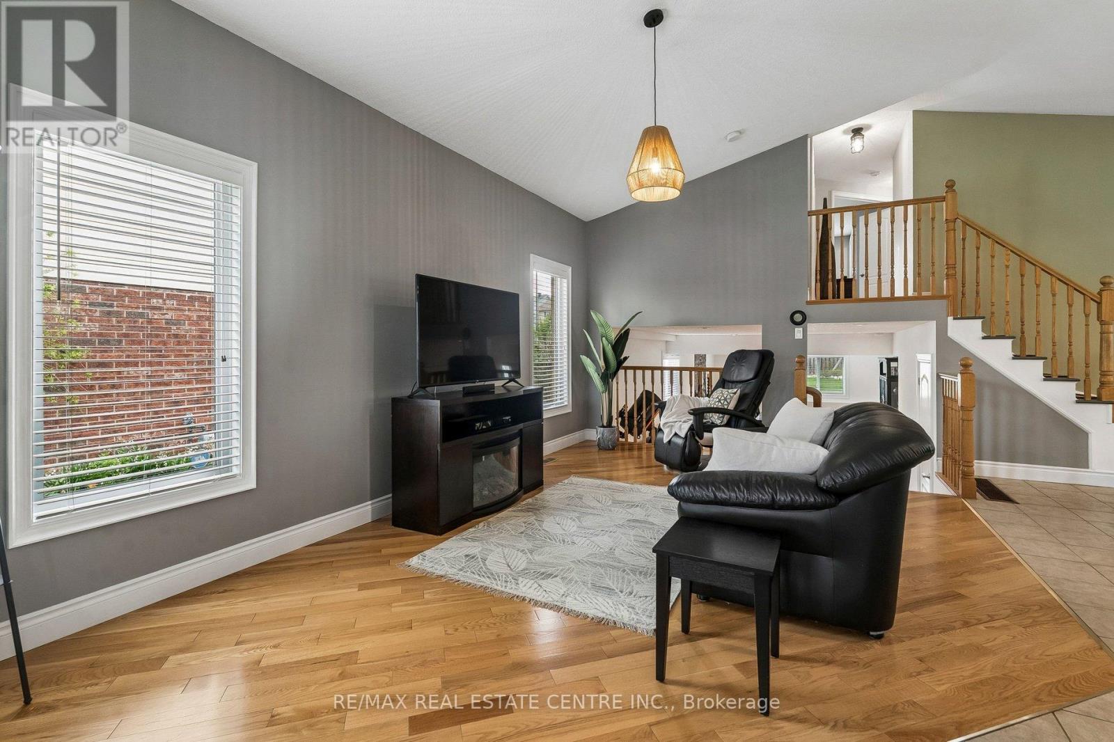 704 RUSSEL COURT - 7