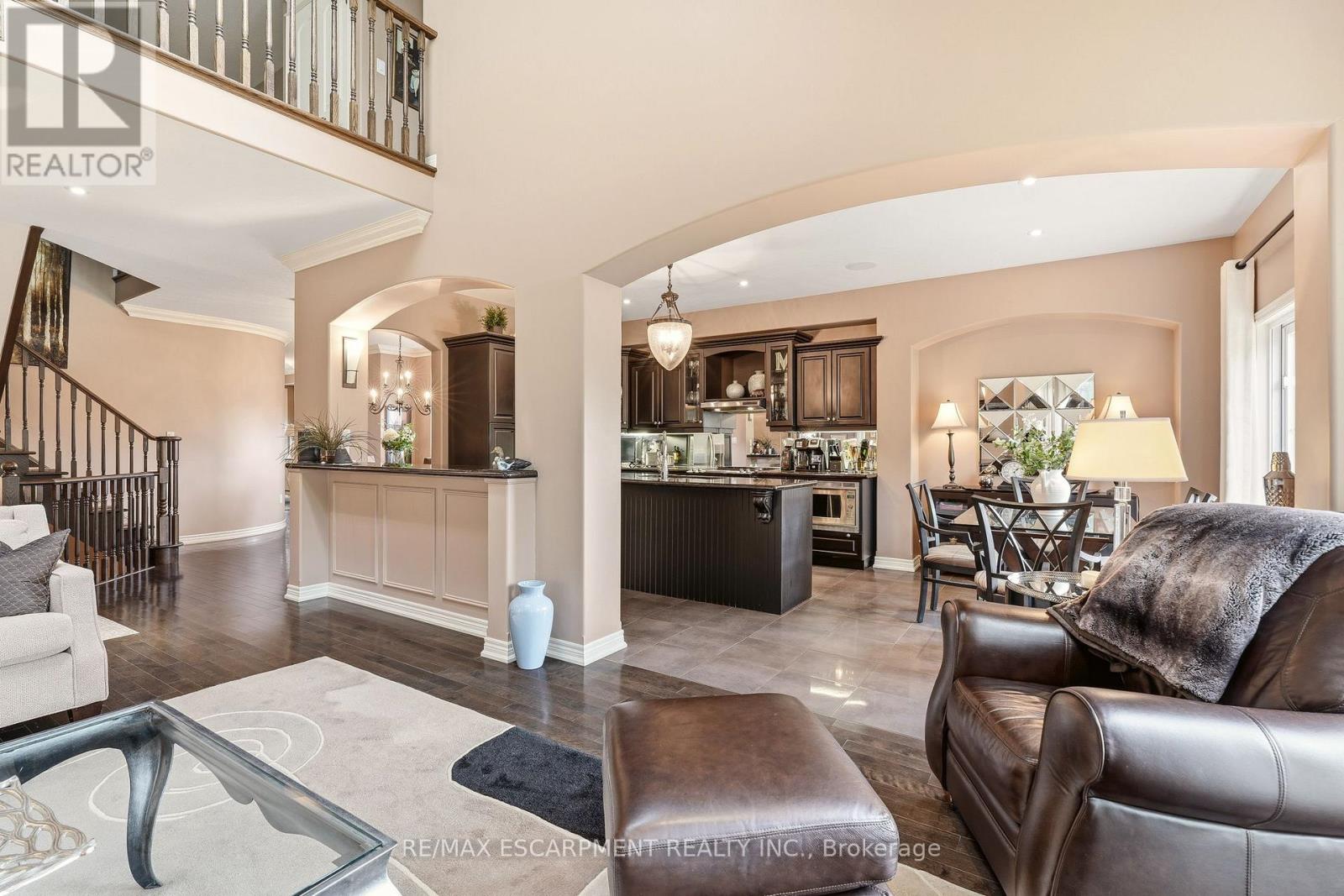 72 MCGRATH COURT - 18
