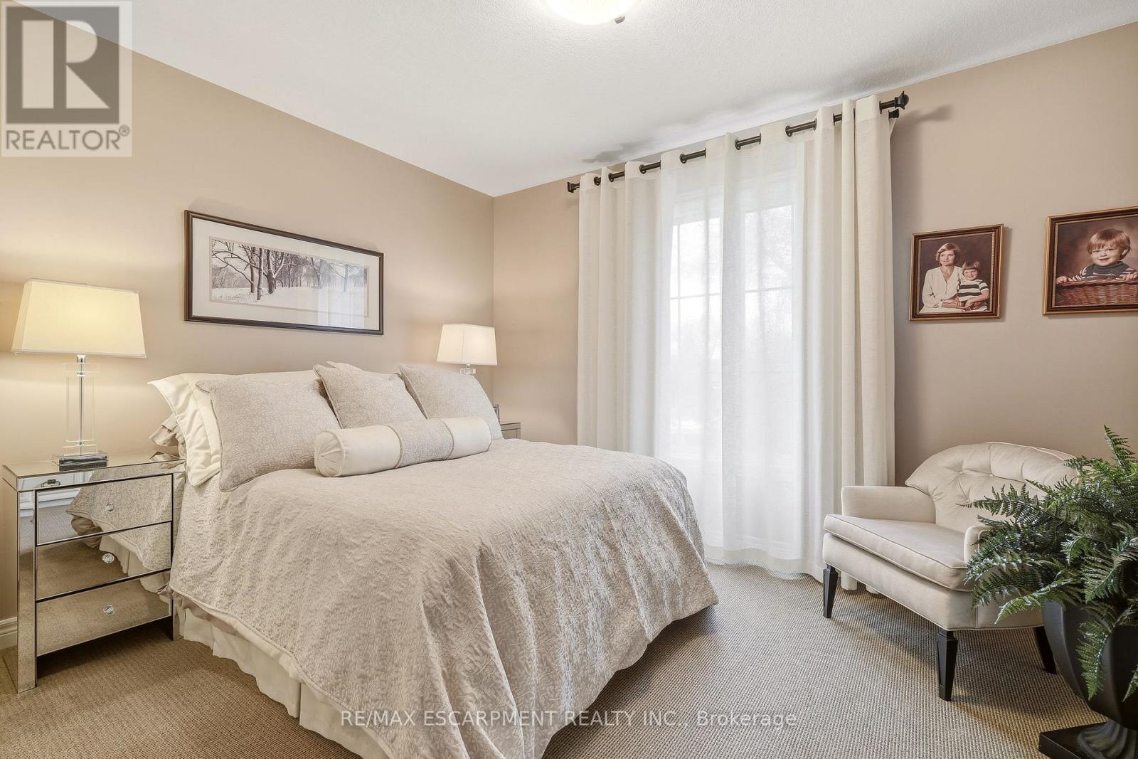 72 MCGRATH COURT - 26