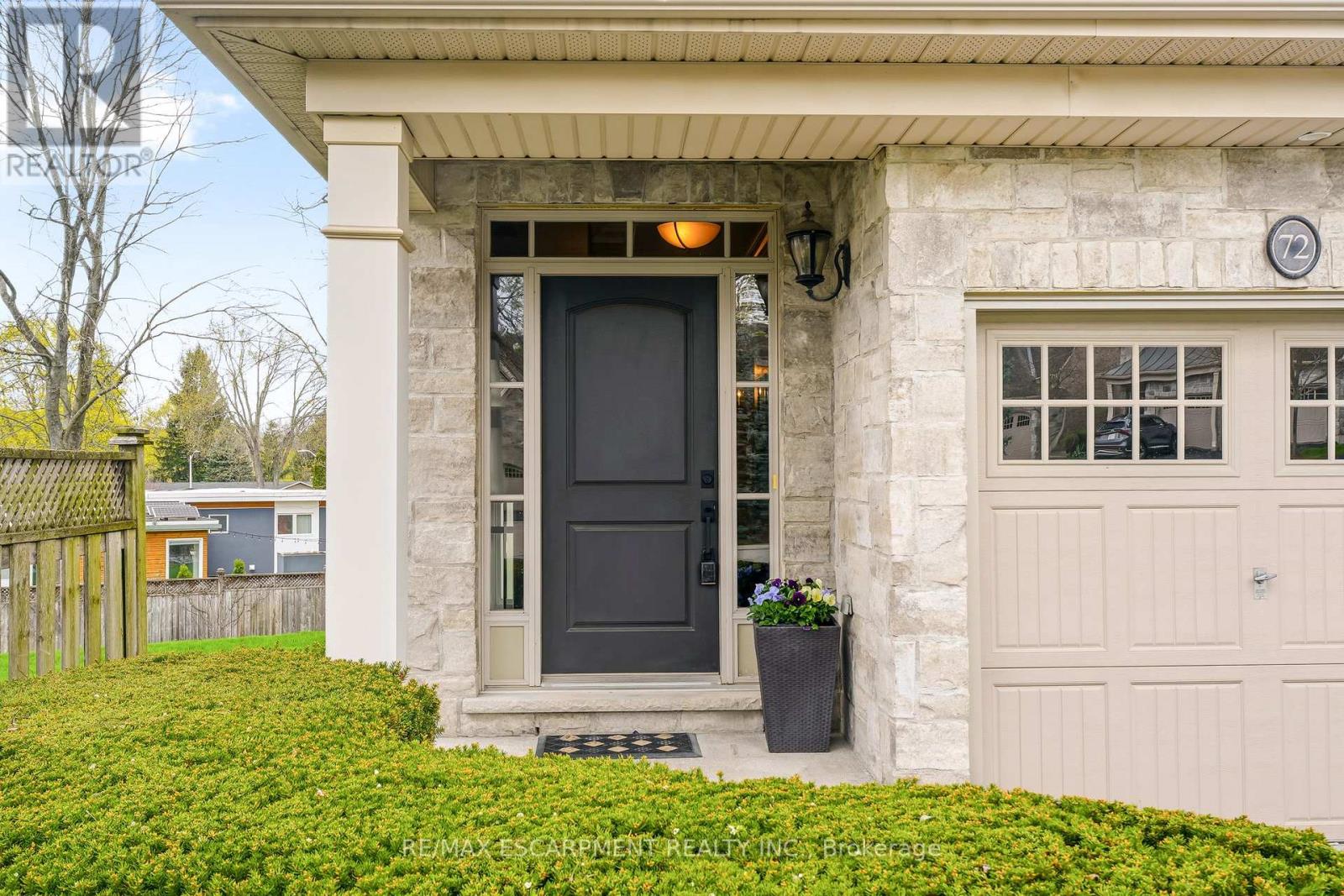72 MCGRATH COURT - 3