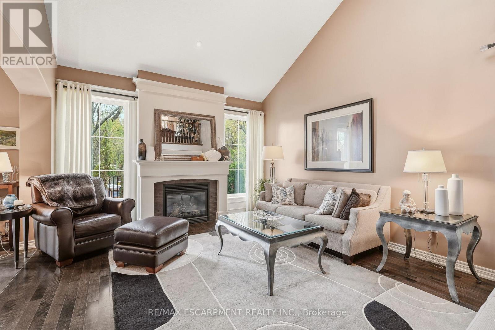 72 MCGRATH COURT - 8
