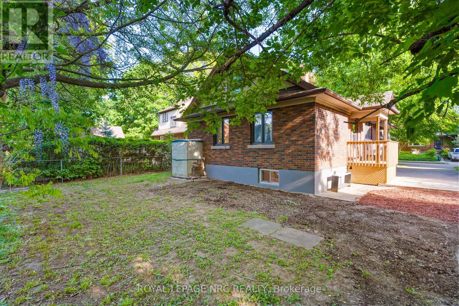 3 GARDINER PLACE - 28