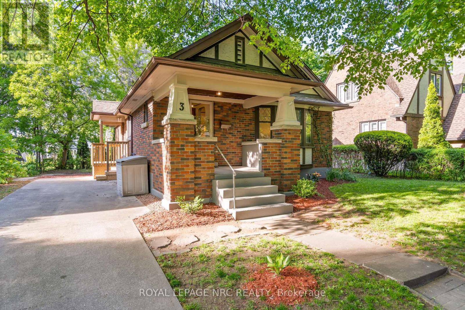 3 GARDINER PLACE - Image 3