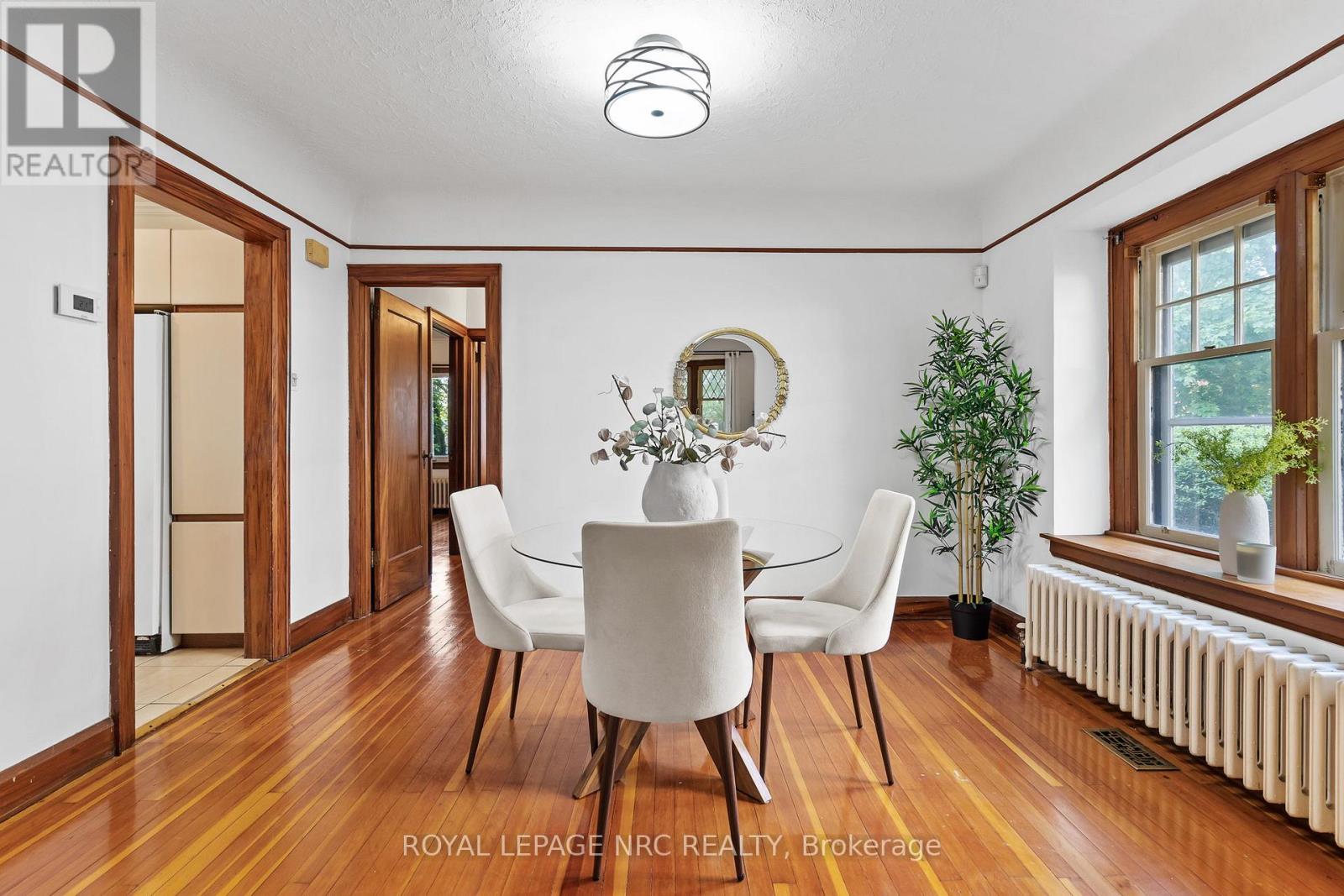 3 GARDINER PLACE - 9