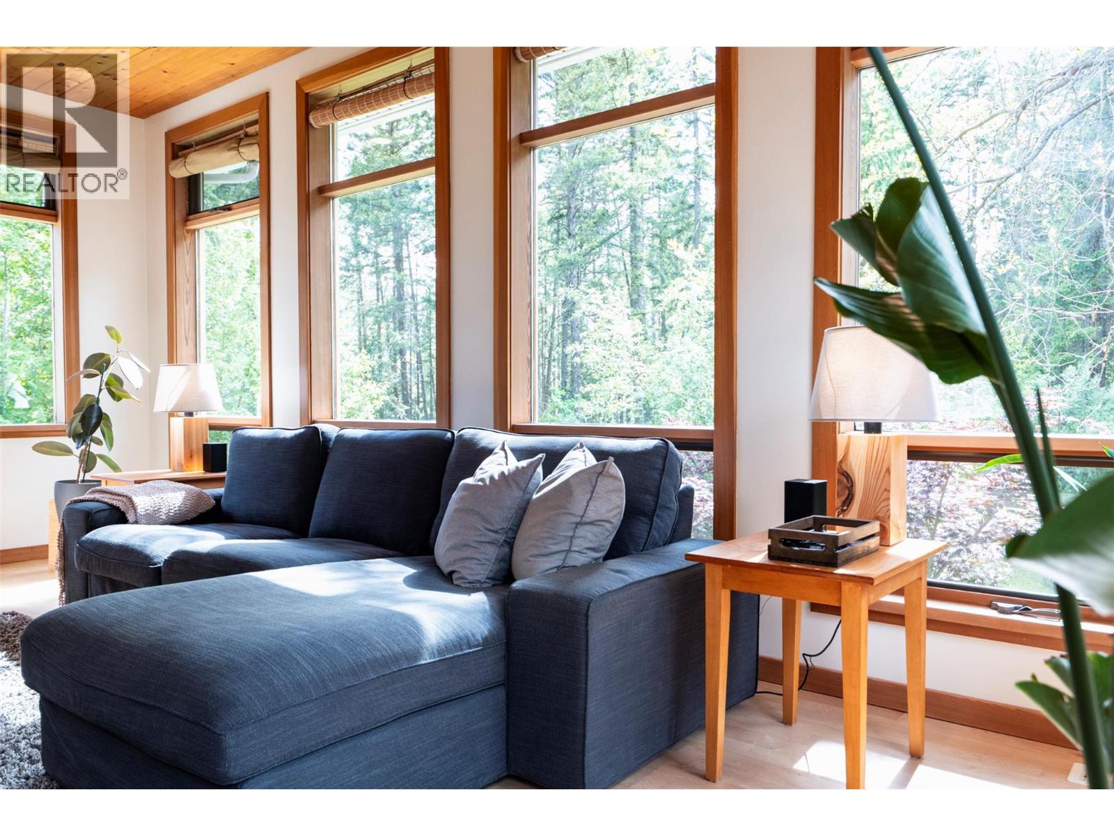 4310 VIEW RIDGE Road, Bonnington