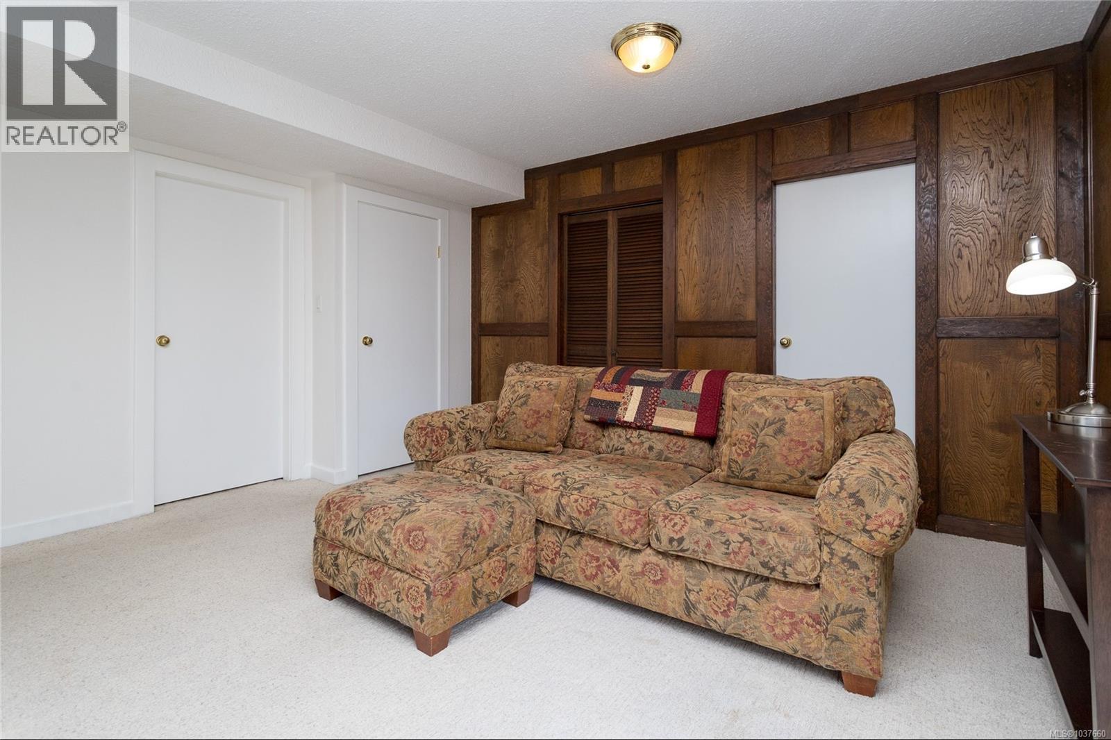 1594 Burnley Pl - 18