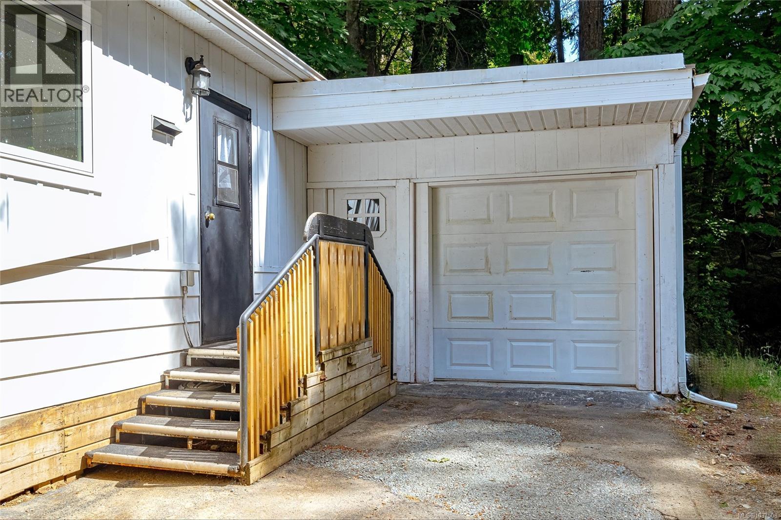 50 2500 Florence Lake Rd, Langford