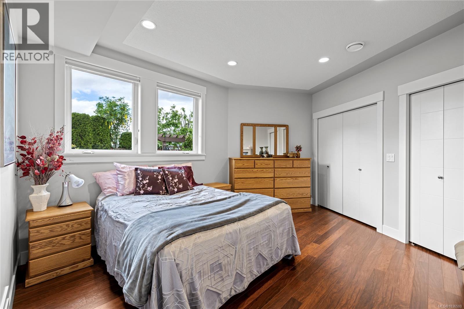 605 Stevens Pl - 41