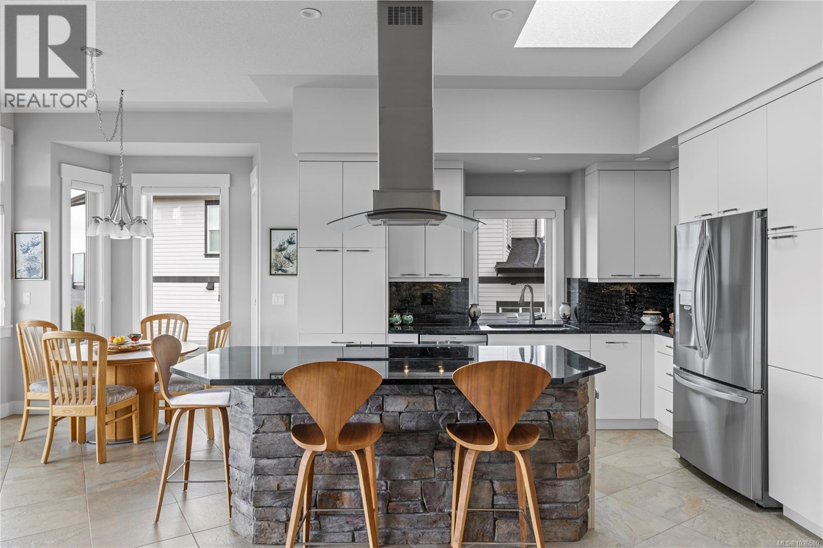 605 Stevens Pl - 8