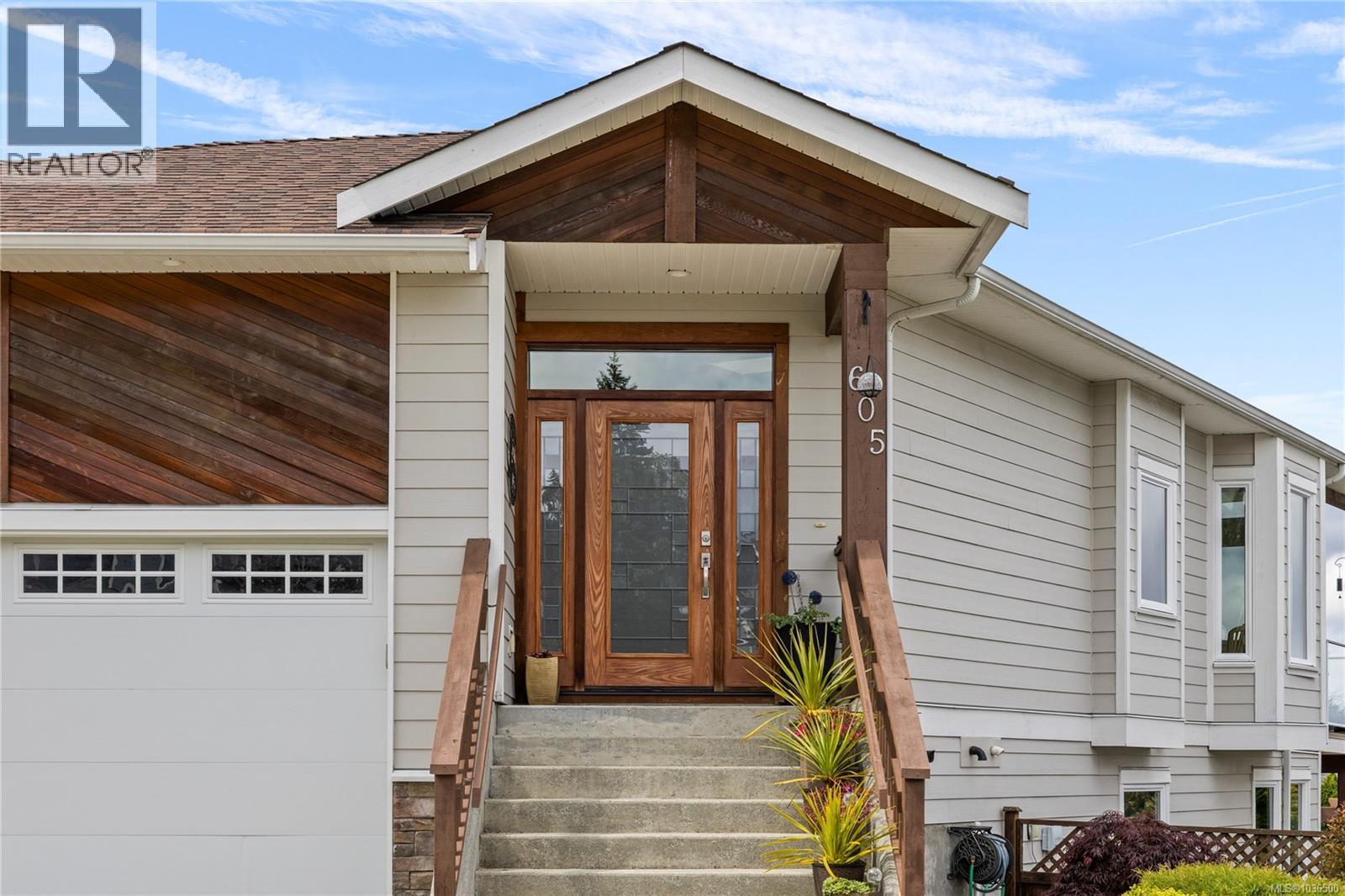 605 Stevens Pl - 2