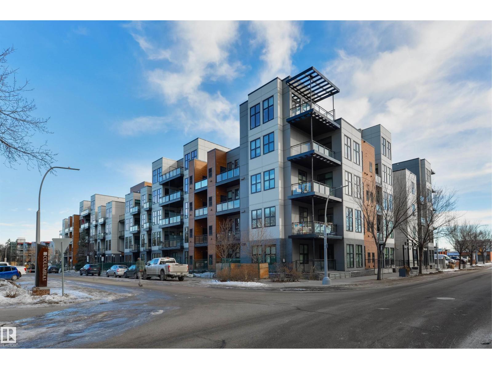 #405 10531 117 ST NW - 29
