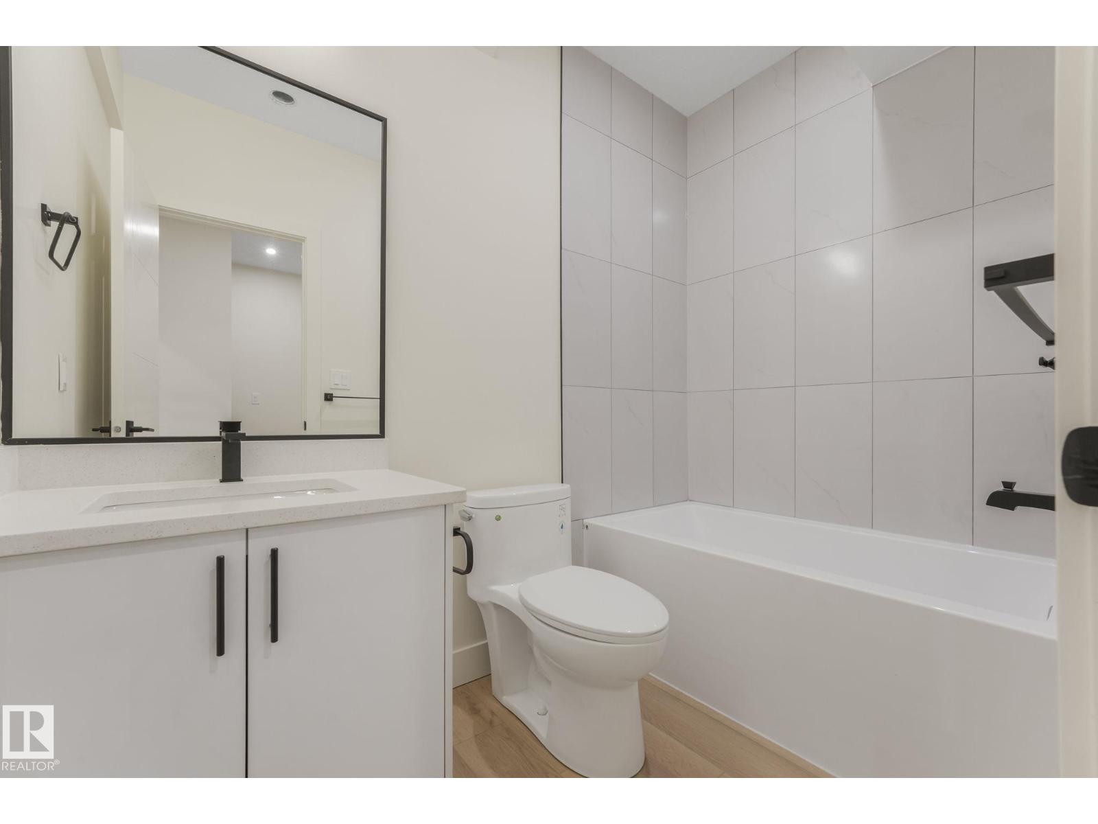 10965 129 ST NW - 52