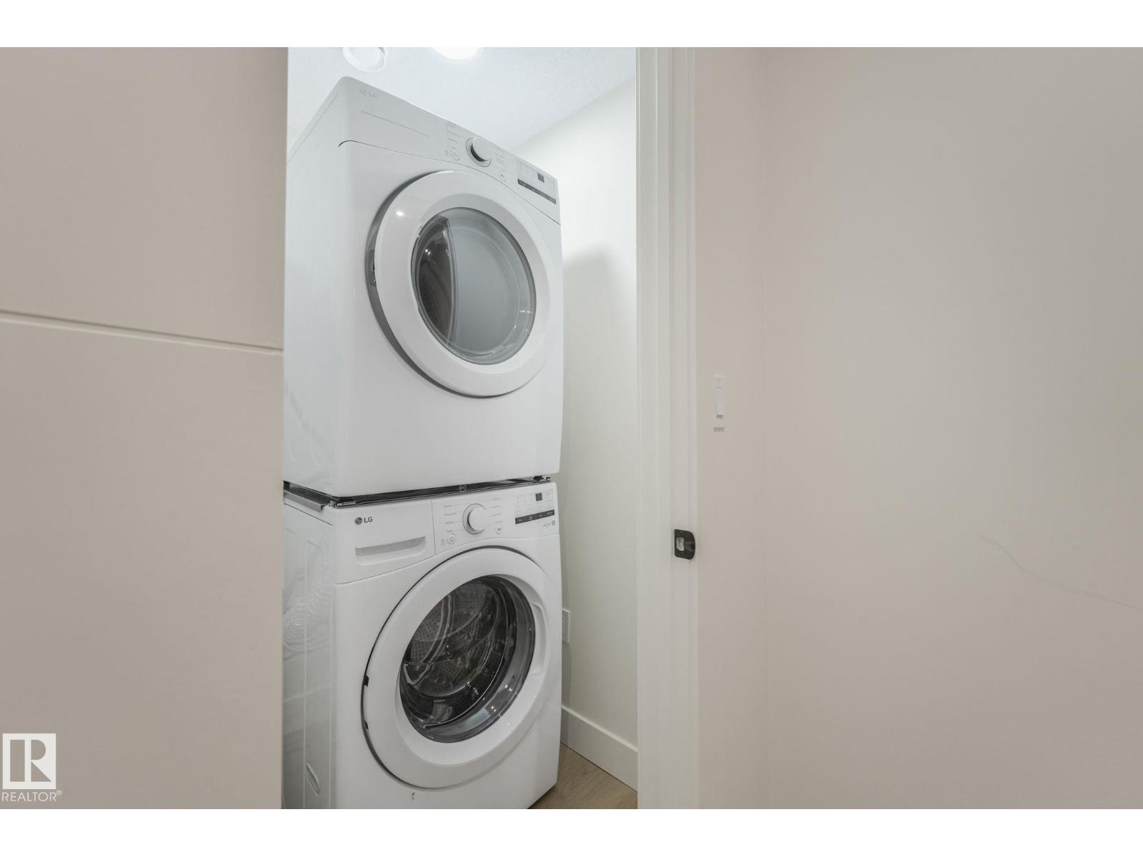 10965 129 ST NW - 55