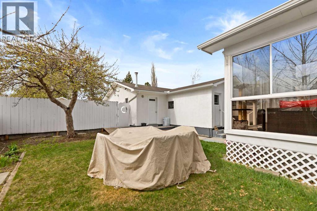 2915 13 Avenue NW - 28
